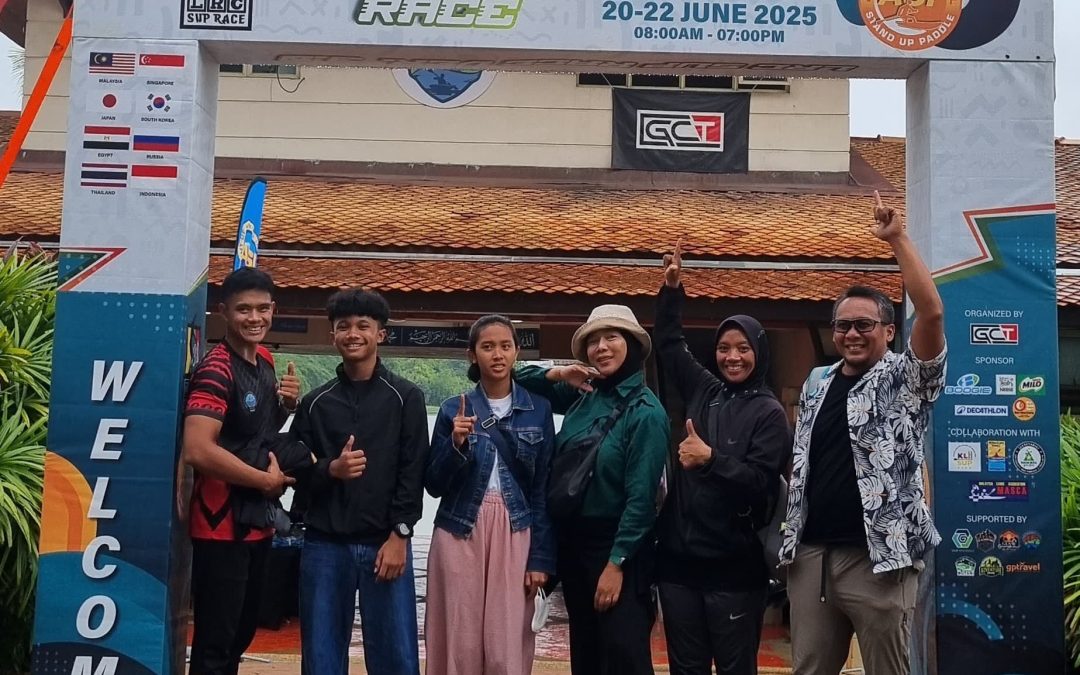 Pegiat dan Atlit Stand Up Paddle Indonesia Berlaga di LRC Malaysia SUP Race 2025